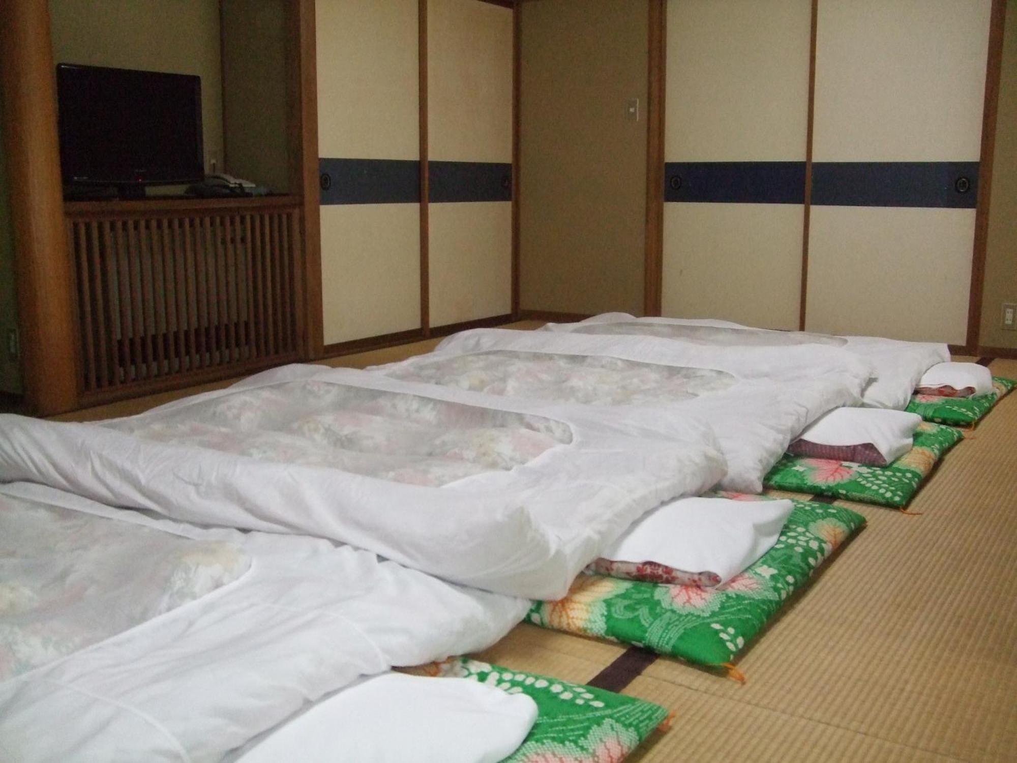 Marunaka Ryokan Matsumoto Chambre photo