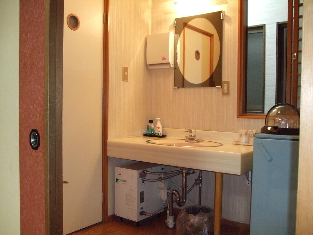 Marunaka Ryokan Matsumoto Chambre photo